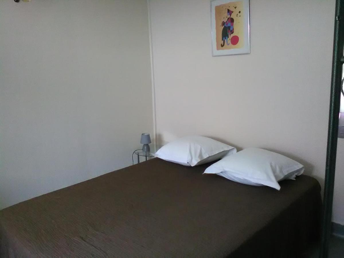 Hotel Le Parisien Saintes Esterno foto